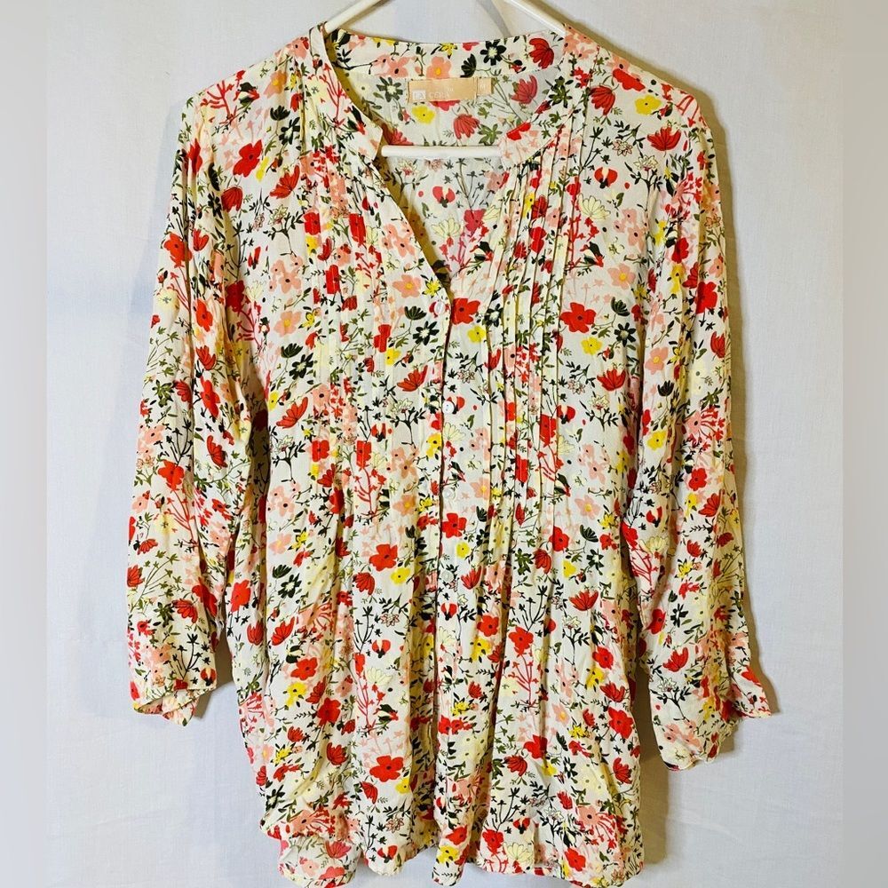 LA CERA Floral Tunic Pleat Front Printed Rayon Top size medium